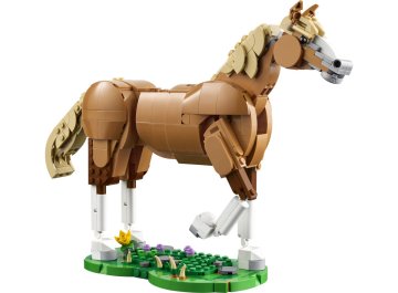 Le beau cheval Creator 3-en-1