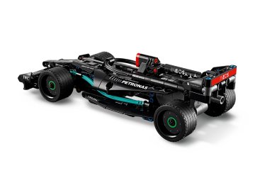 Voiture de course Mercedes-AMG F1 W14 E Performance