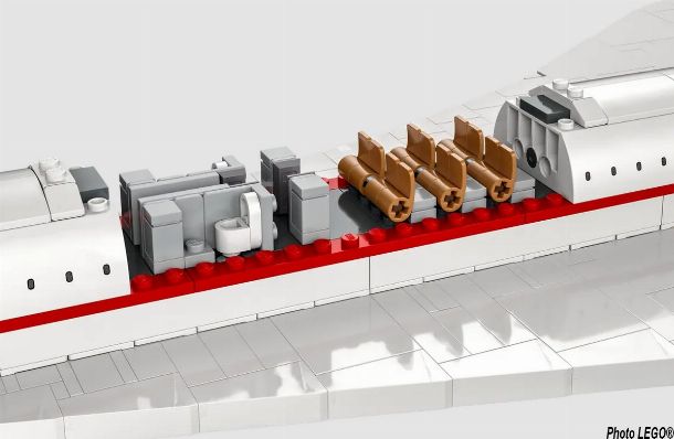 LEGO Icons 10318 pas cher Le concorde avis