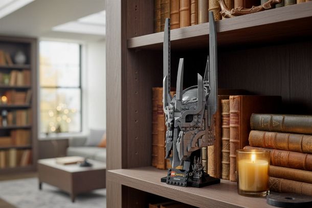 lego sauron masque 11373 expose dans la maison